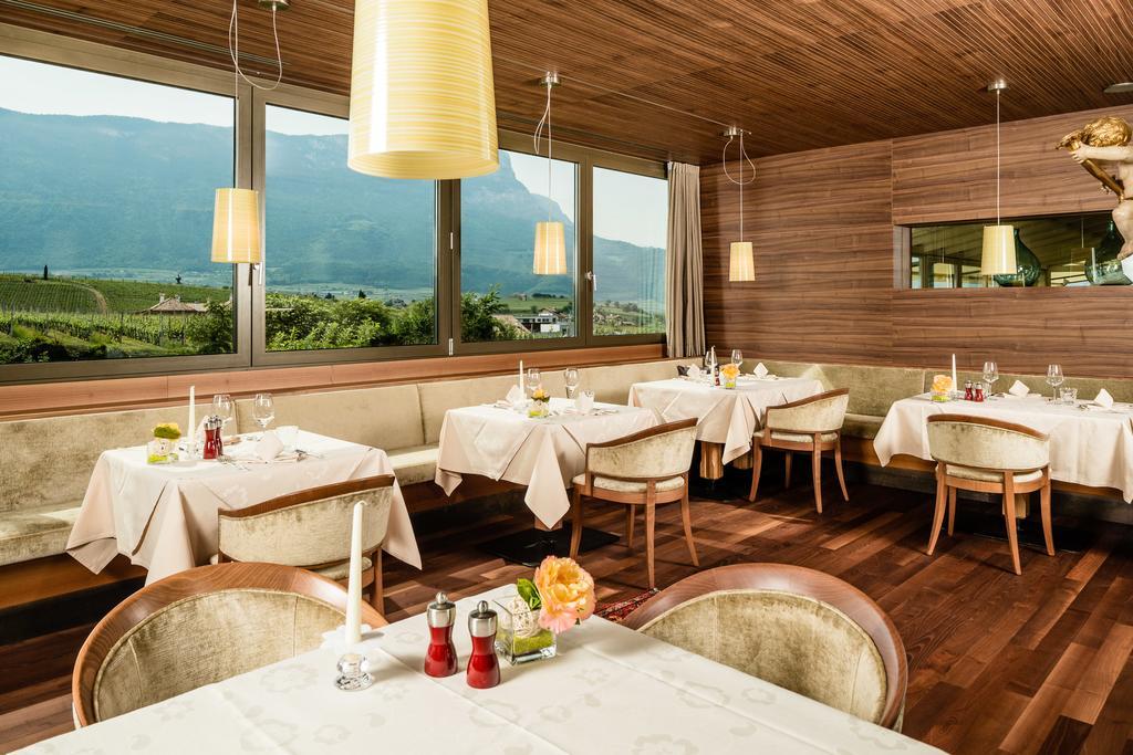 Hotel Girlanerhof Eppan an der Weinstraße Exteriör bild