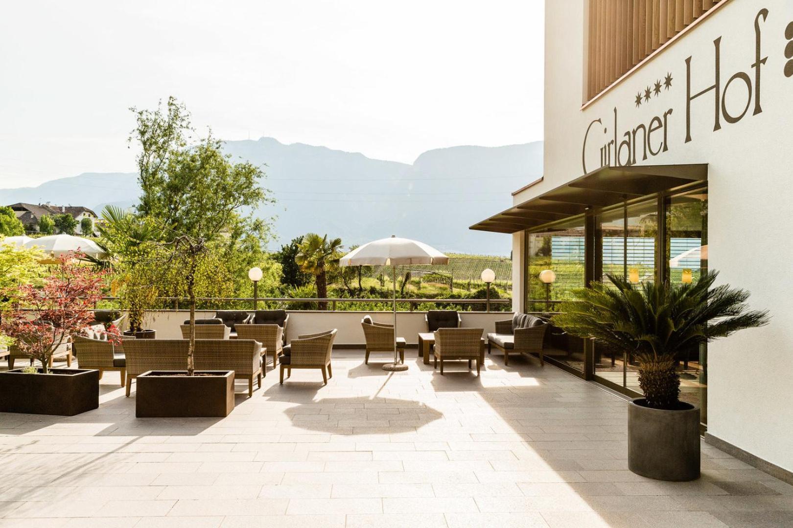 Hotel Girlanerhof Eppan an der Weinstraße Exteriör bild