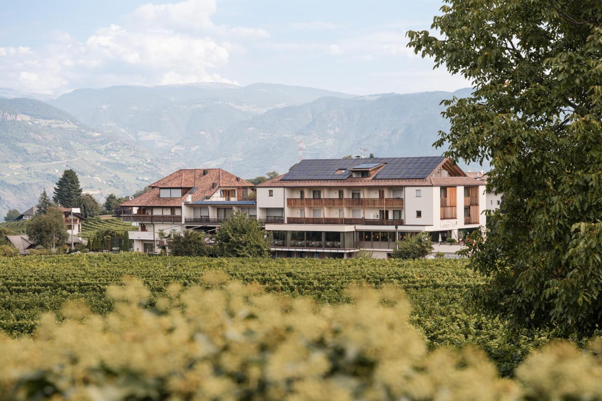 Hotel Girlanerhof Eppan an der Weinstraße Exteriör bild