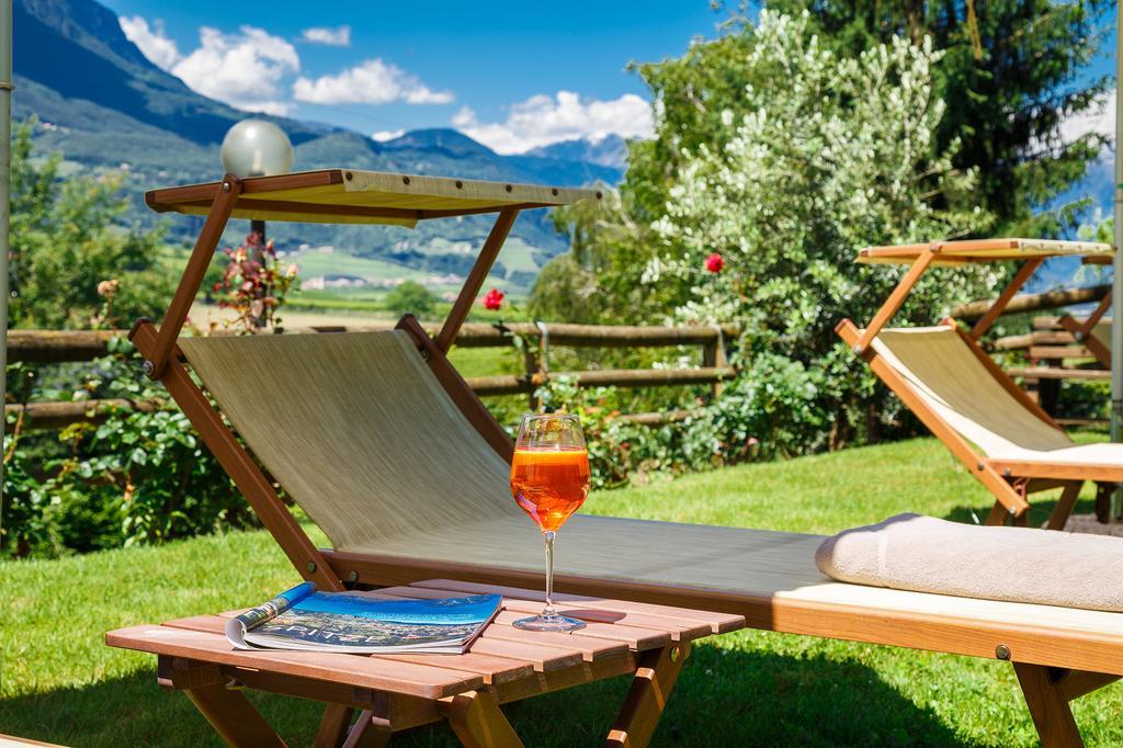 Hotel Girlanerhof Eppan an der Weinstraße Exteriör bild