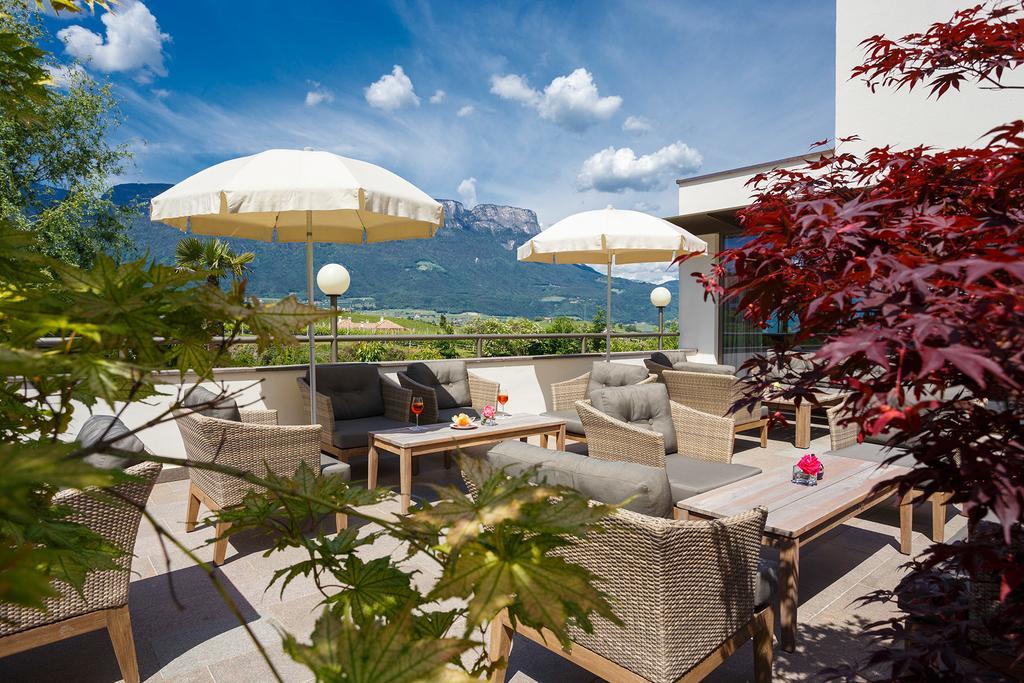 Hotel Girlanerhof Eppan an der Weinstraße Exteriör bild